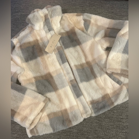 ACOA collection Women Gray Faux Fur Jacket XS Plaid Oversized - Picture 1 of 9
